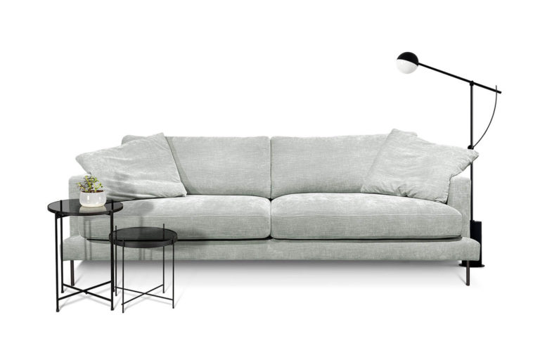 In picture: Boom 3LC. Fabric: Diego 6010. Leg: 127, matte black.