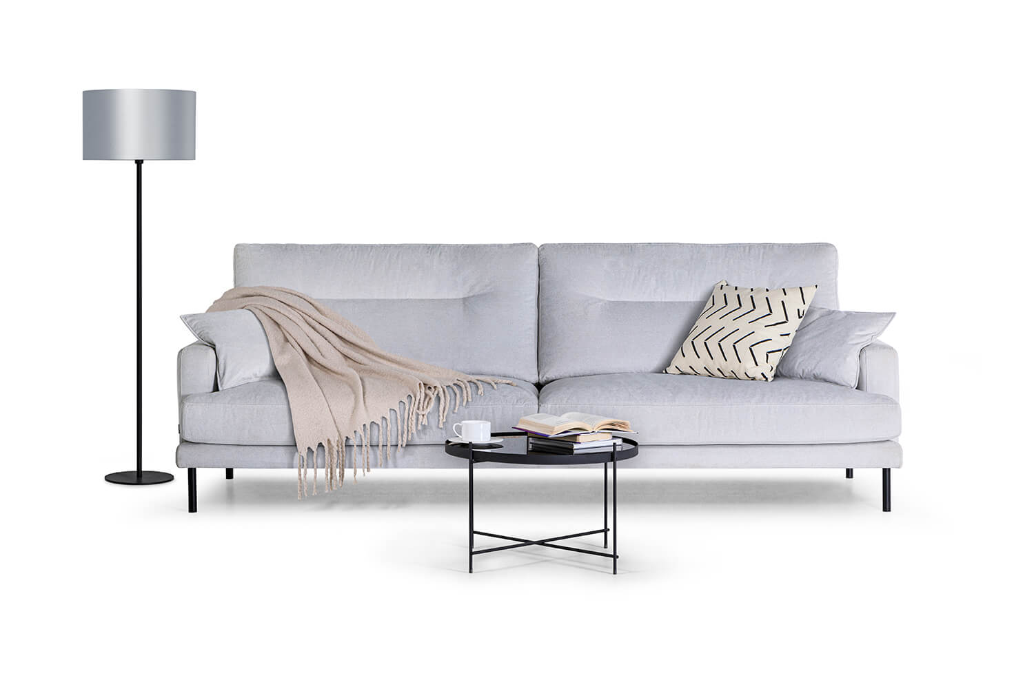 In picture: Fargo 3 LC. Fabric: Tarim 01. Leg: 138, matteblack.