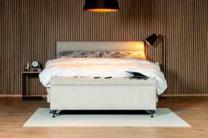 In picture: Adjustable A20 bed 2x90x200cm. Top Mattress: Heaven. Headboard: Relax. Fabric: Next 105. Leg: 125.