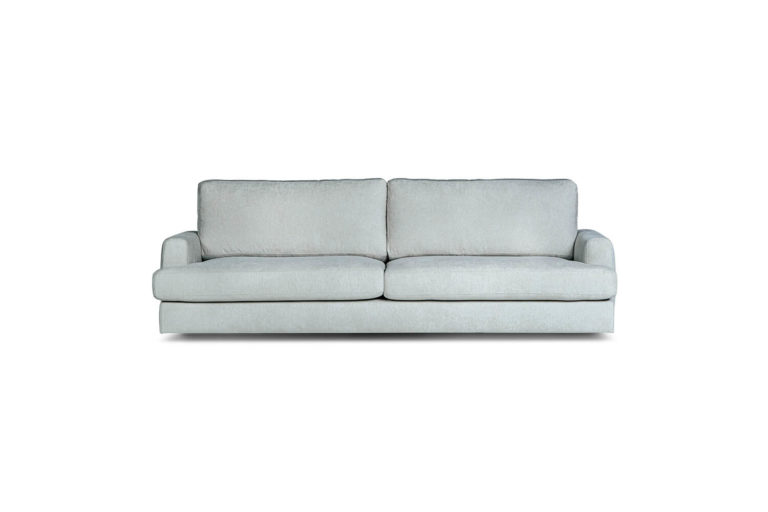 In picture: Avec 4 LC. Fabric: Sense 4001.