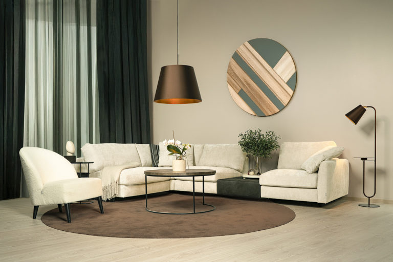 In picture: Amadeus 1,5-C-1-Table-1-A. Fabric: Nuevo4682.