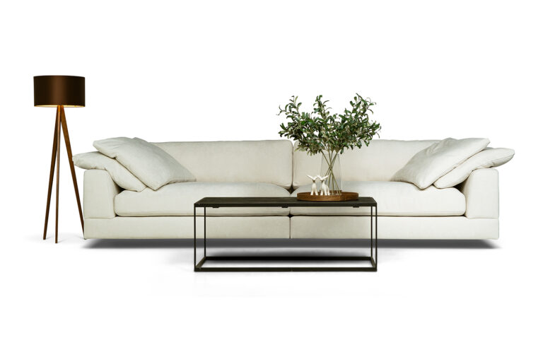 In picture: Infinity 4. Fabric: Shaff 1102.