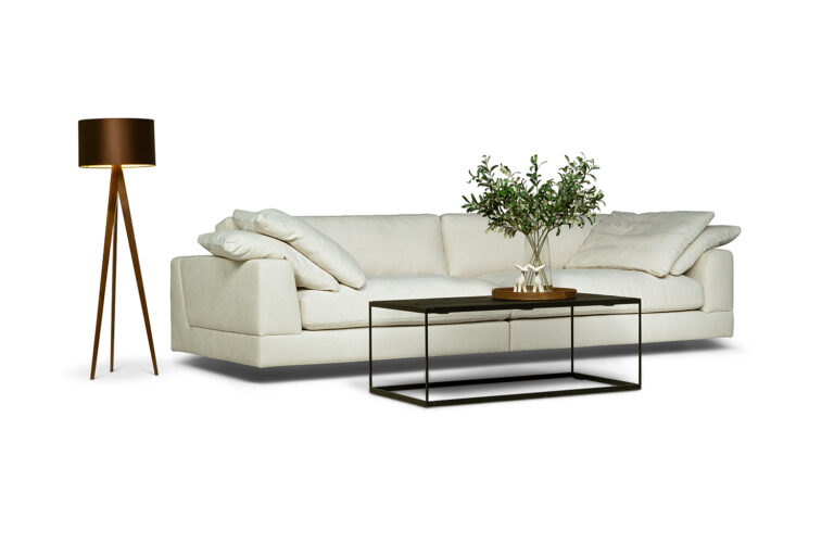 In picture: Infinity 4. Fabric: Shaff 1102.
