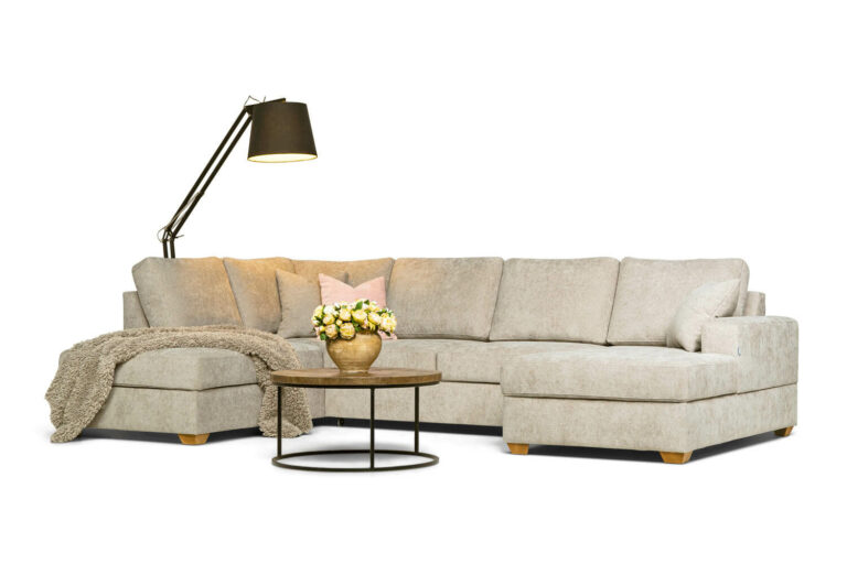 In picture: Dallas Left. Fabric: Shaff 1109.