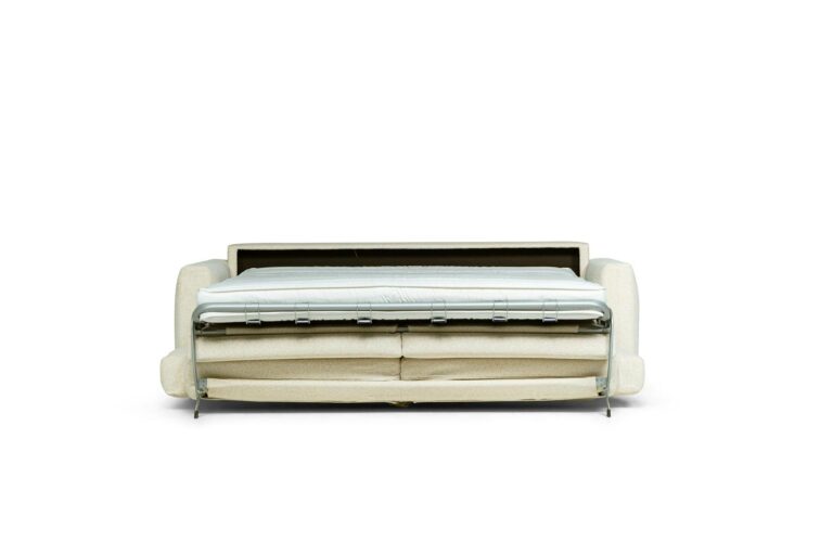 In picture: Scandi 3. Fabric: Modis 2903.