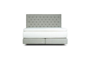 In picture: Nordic C40 with Windsor headboard and Sirius top mattress. Fabric: Lineo 616.