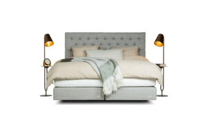 In picture: Nordic C40 with Windsor headboard and Sirius top mattress. Fabric: Lineo 616.