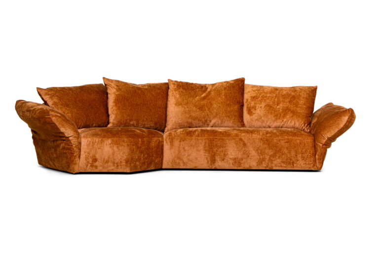In picture: Eularia Lounger 160 Left. Fabric: Jazz 3152.
