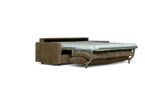 In picture: Vela 3. Fabric: Noom 2726.