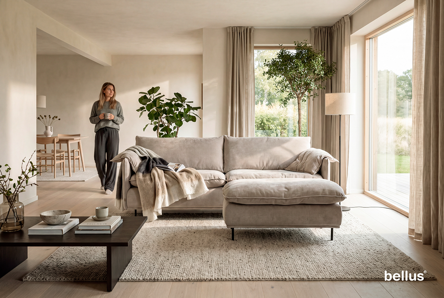 In picture: Alto 3 LC. Fabric: Diego 6002. Leg: 127, matteblack.